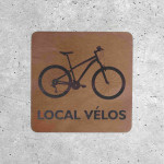 Signalétique en Bois - Local à Vélos